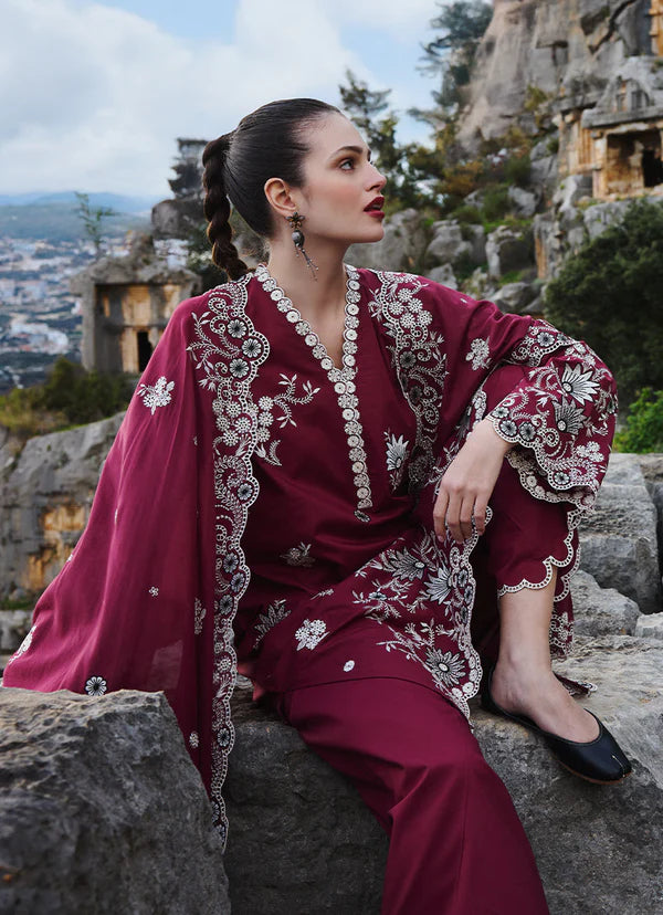 Lawnkari Piece Dmbroidered Lawn Suit