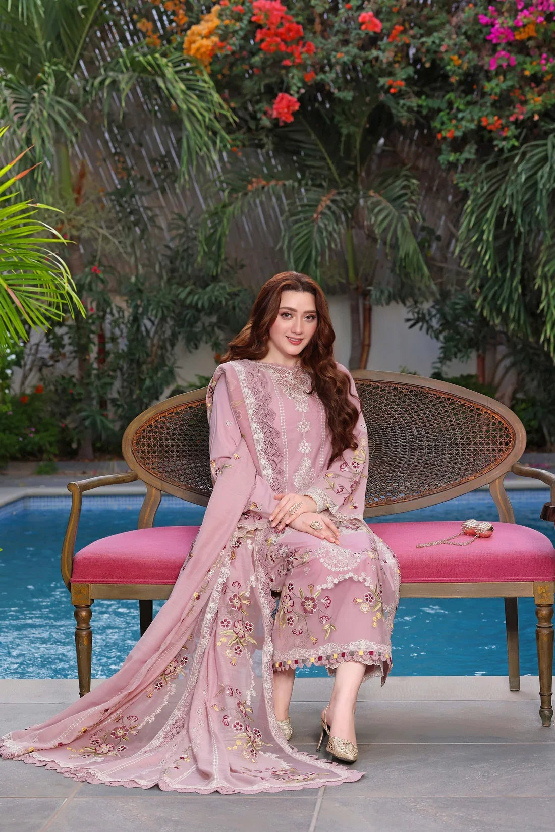 Aneela's Dhanak collection|E132