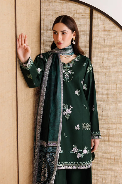 Dark green embroidered 3-piece kurta|E164