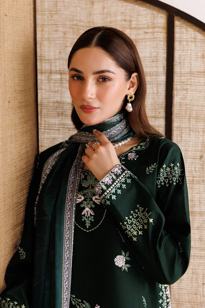 Dark green embroidered 3-piece kurta|E164