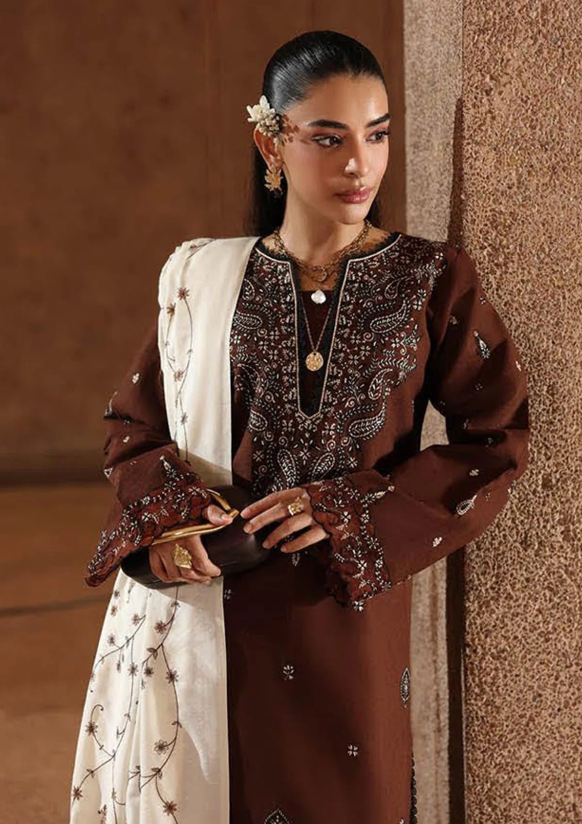 Raj Bari Winter Shawl|E130