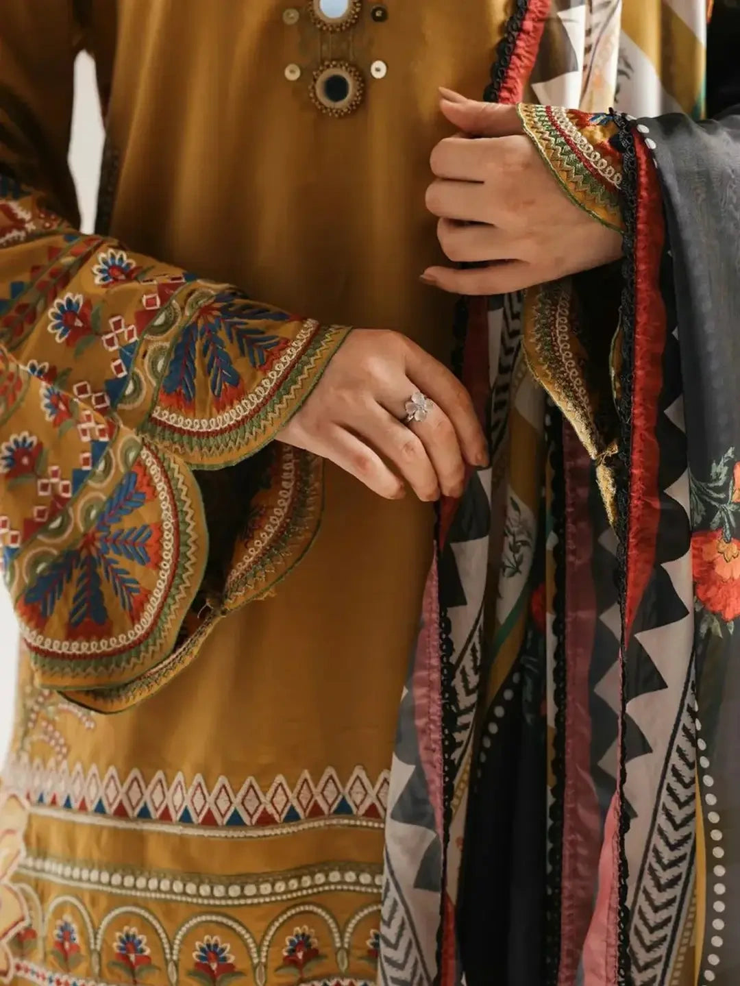 Stunning Mustard|E161