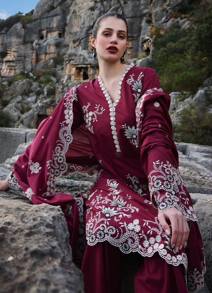 Lawnkari Piece Dmbroidered Lawn Suit