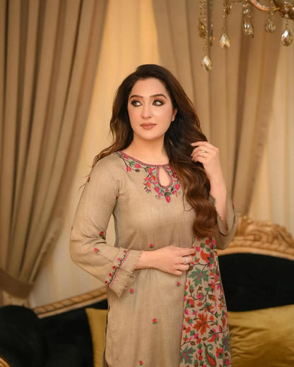 3-piece embroidered Dhanak suit|E173