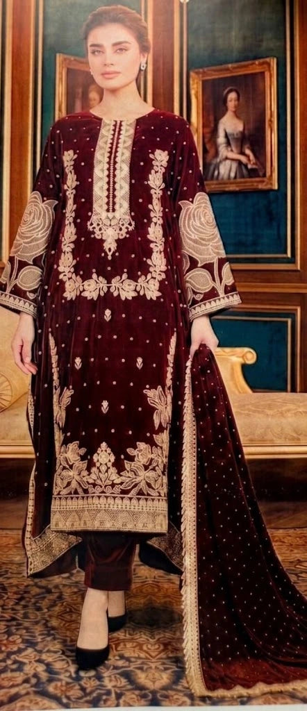 Full on Velvet 3-Piece Article|E164