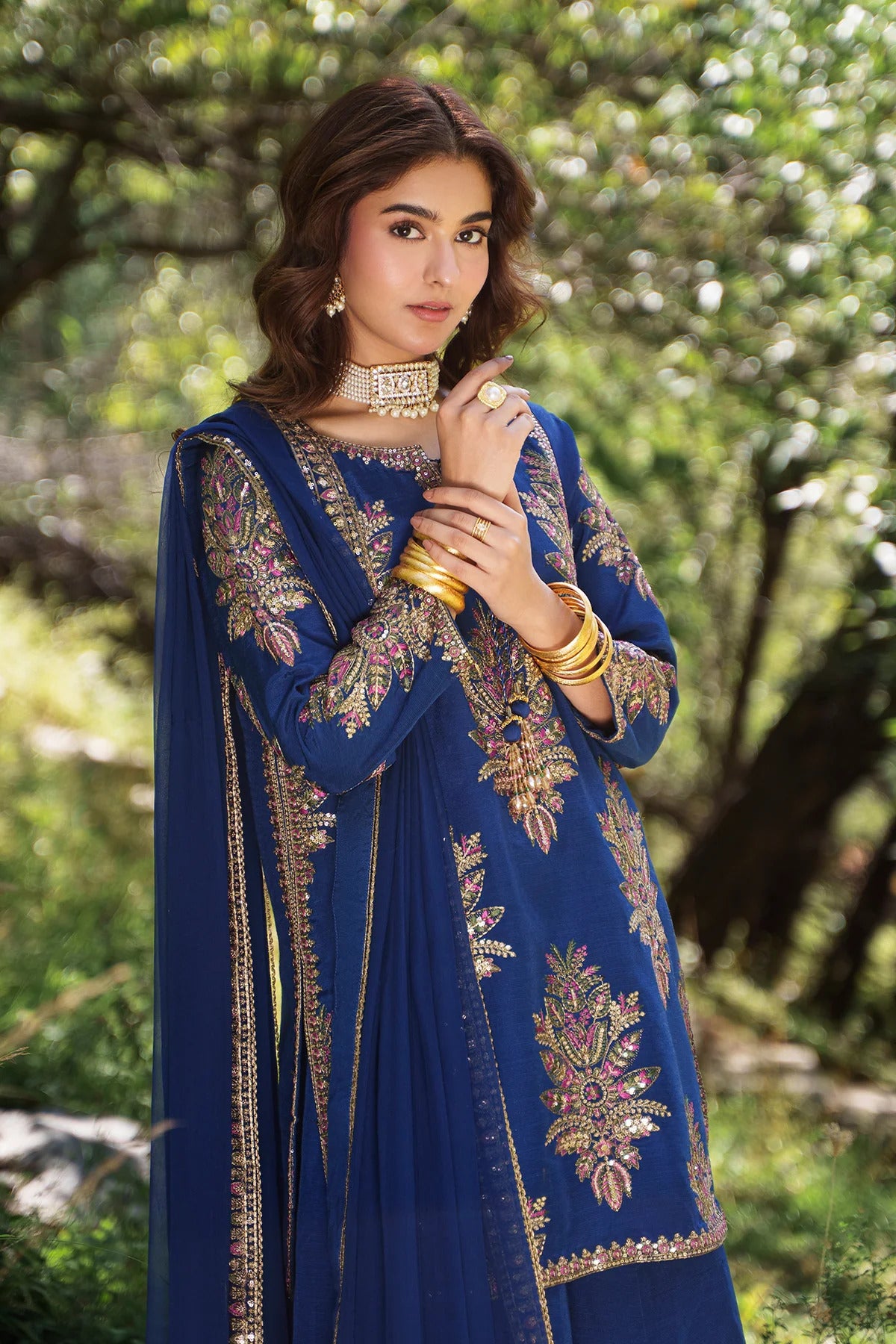 Embroidered Raw Silk CMA-6-440 3-piece suit|E176