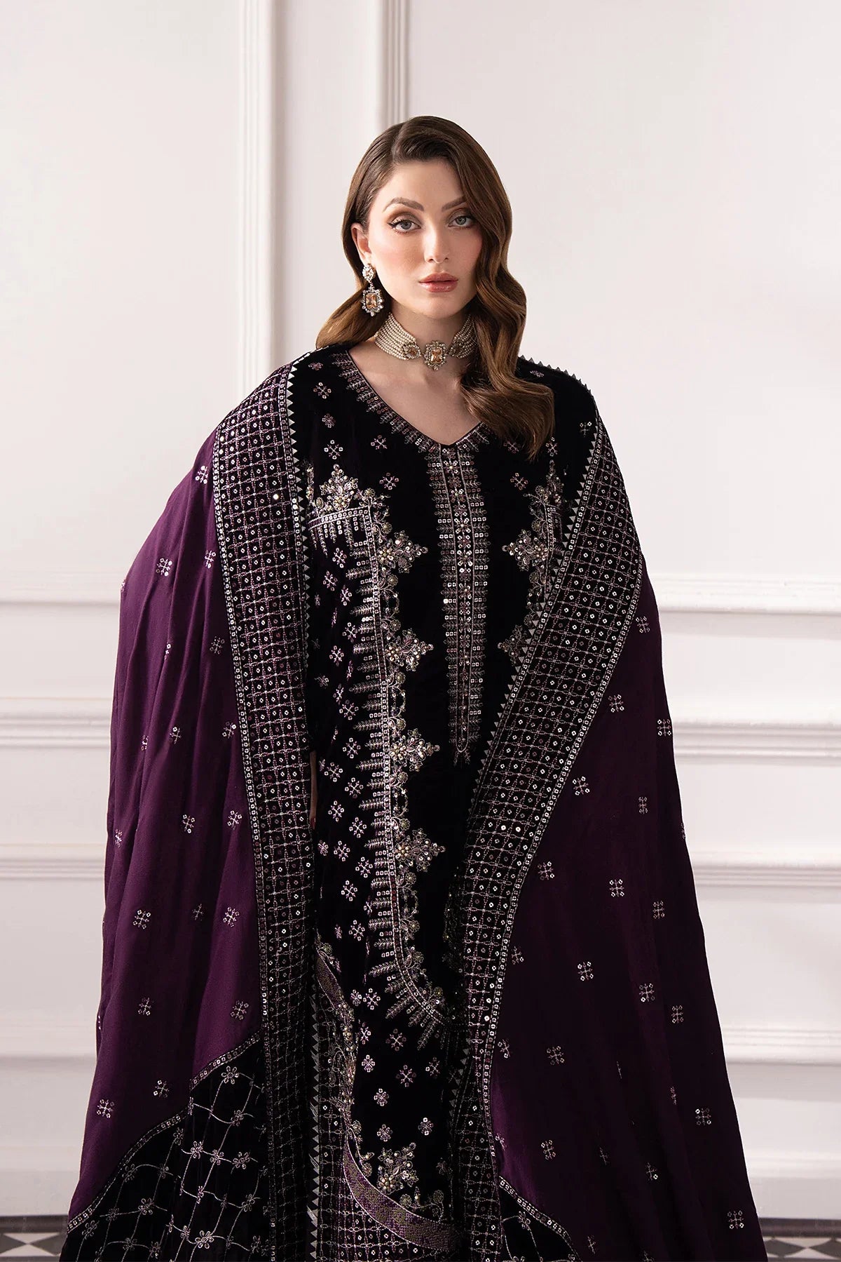 Noirah Collection High-Grade Velvet & Silk|E127