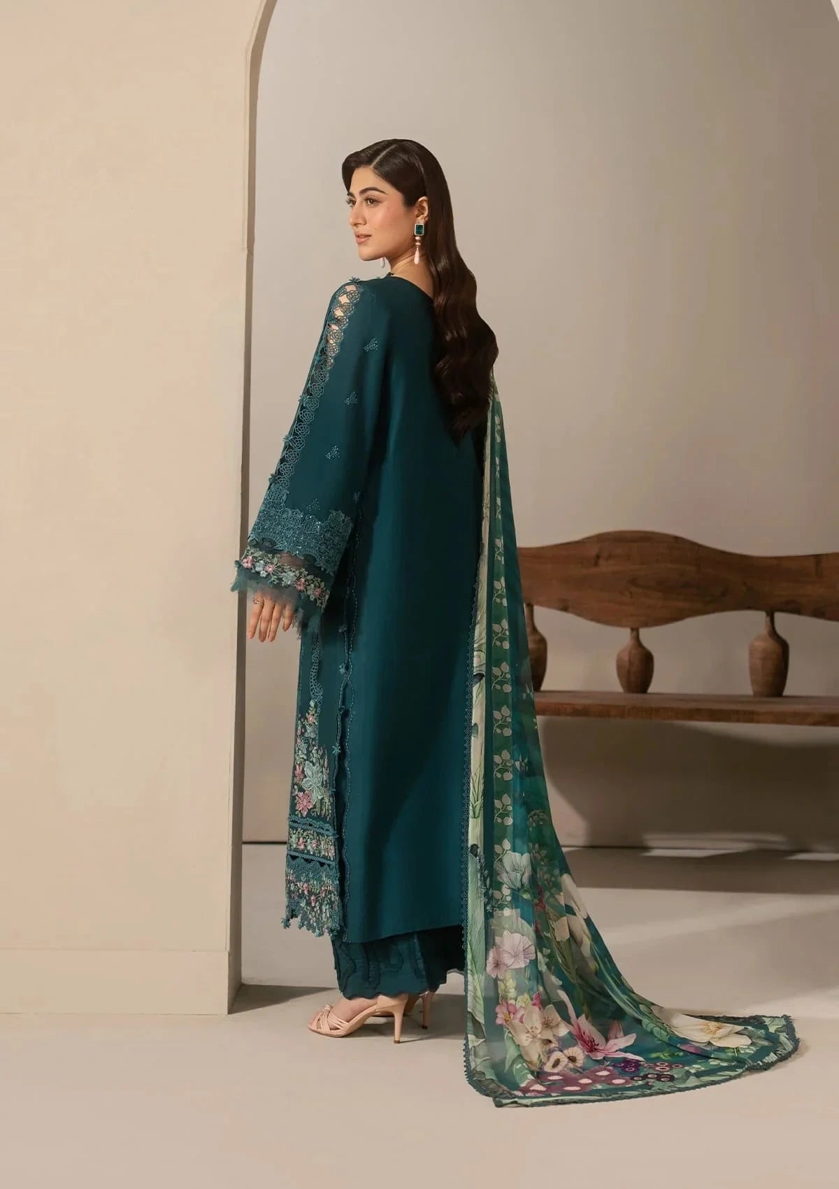 Elaf luxury article|E166