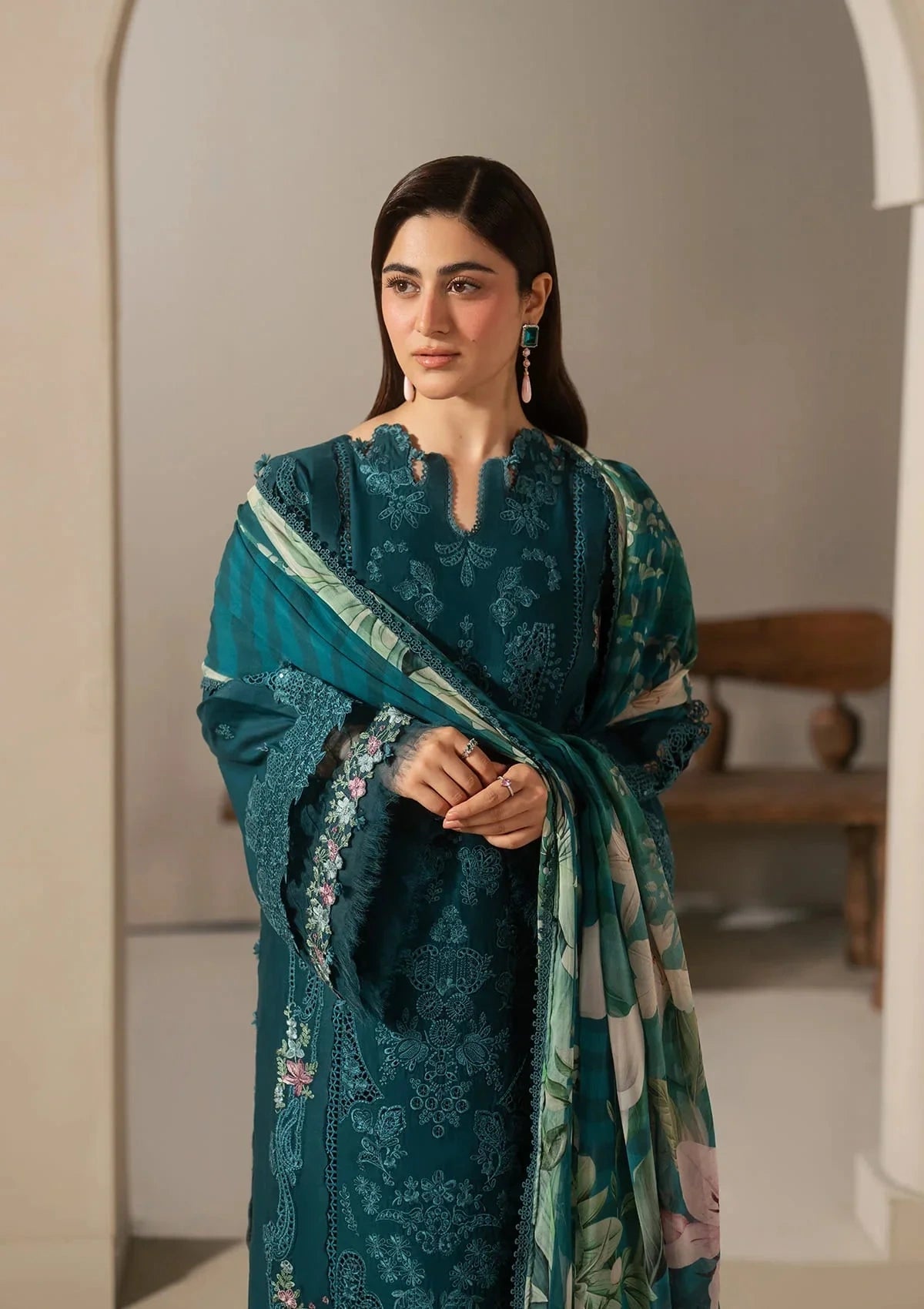 Elaf luxury article|E166
