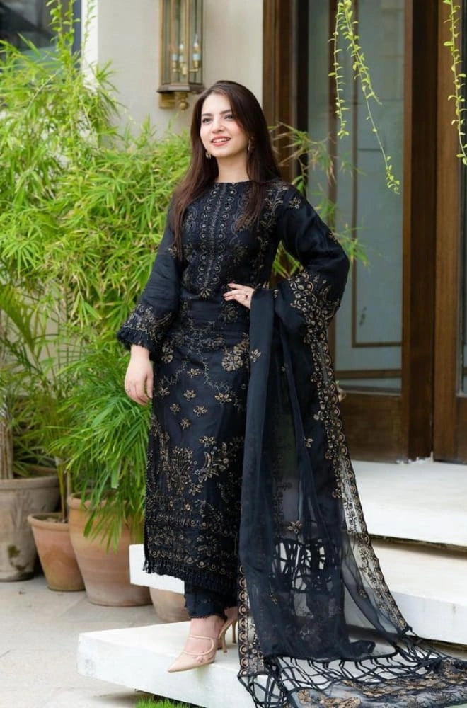 Embroidered Black Dhanak Three-Piece Winter Collection |E113