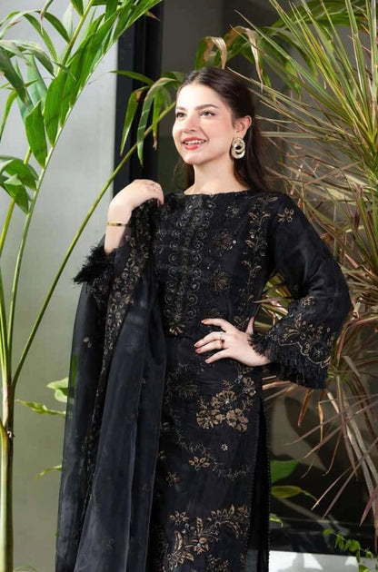 Embroidered Black Dhanak Three-Piece Winter Collection |E113