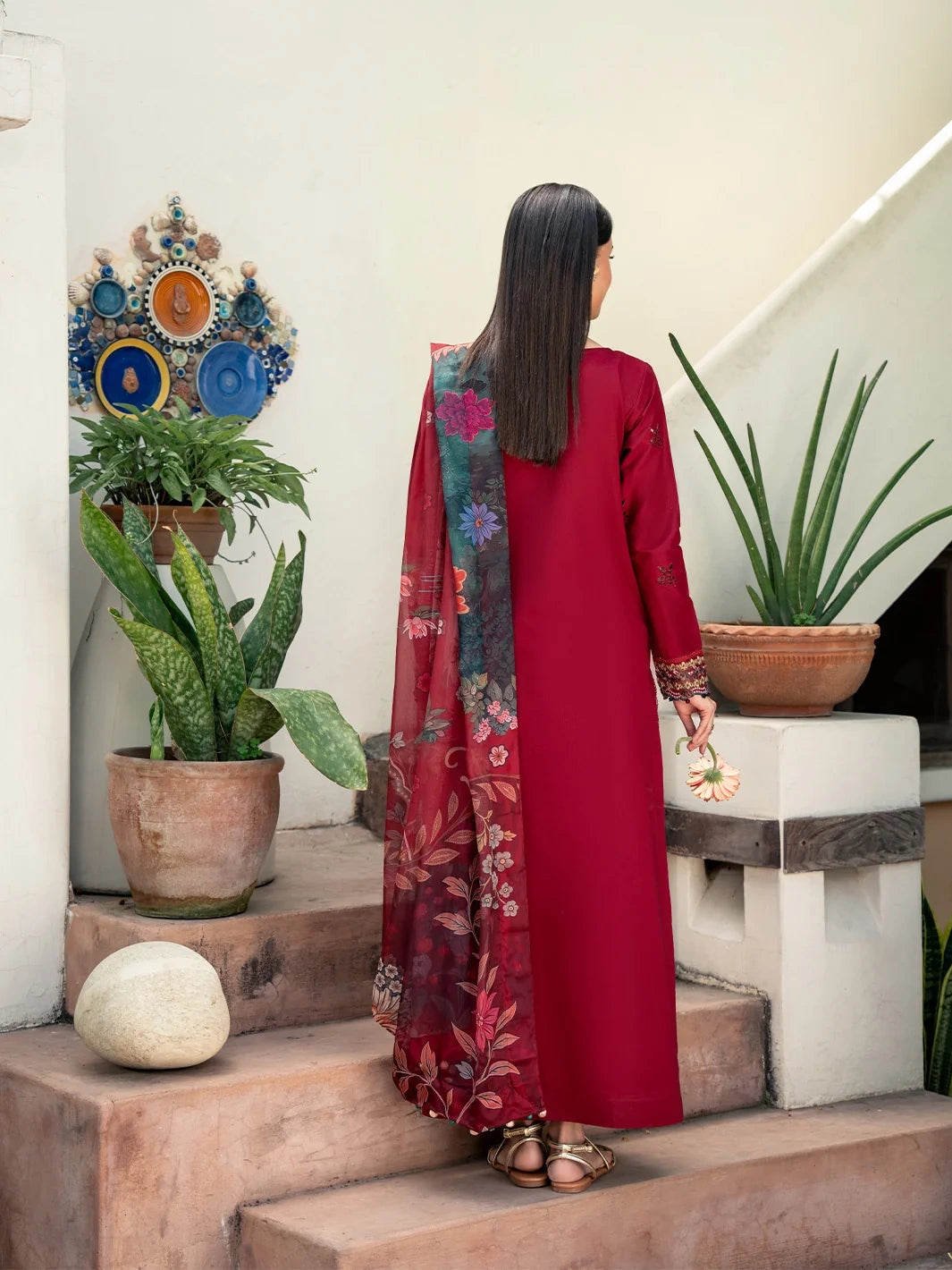 Mahrosh" Unstitched 3-Piece Embroidered Winter Collection|E117