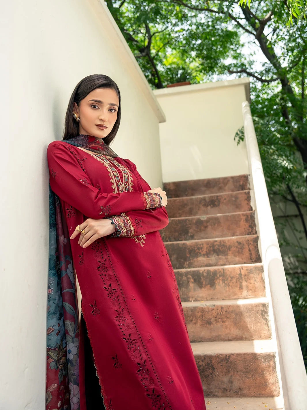 Mahrosh" Unstitched 3-Piece Embroidered Winter Collection|E117