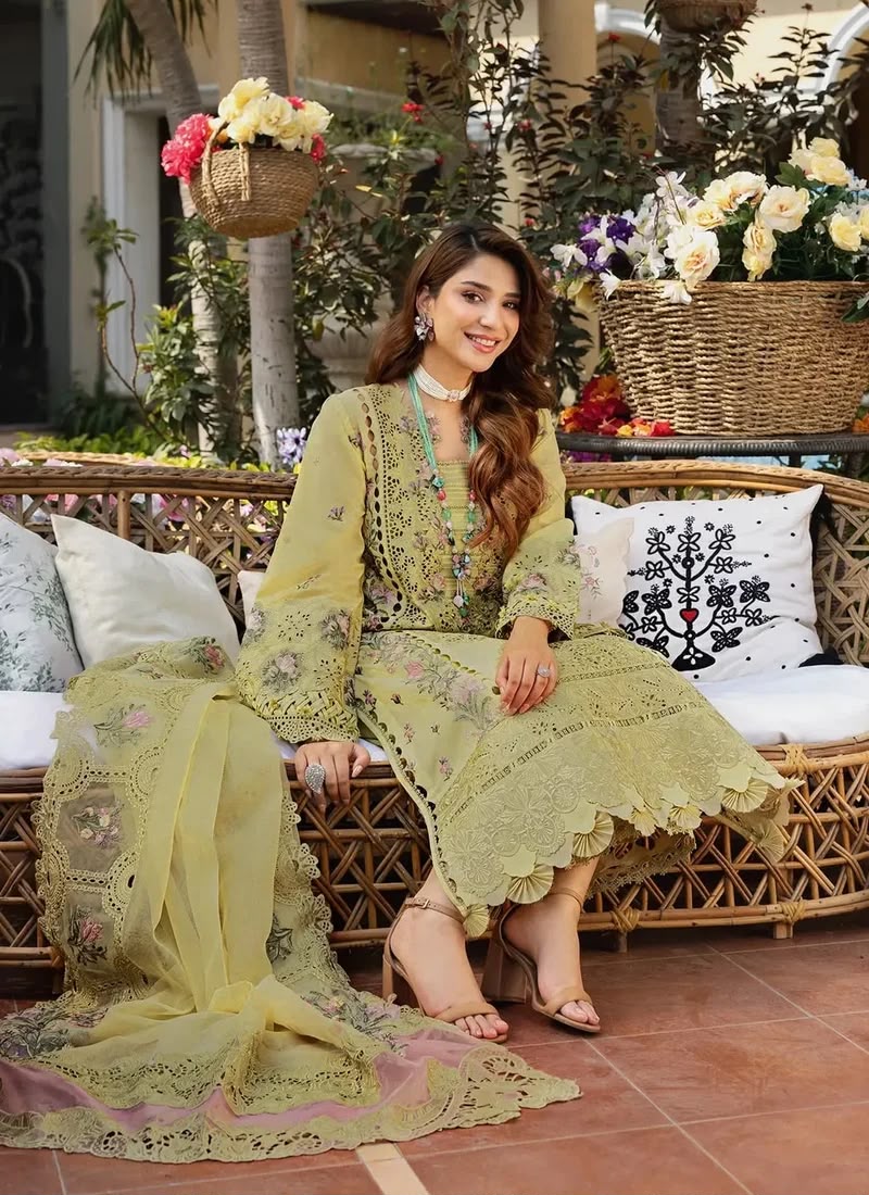 Pista Colour Winter Collection Embroidered Luxury 3-piece unstitched suit|E112