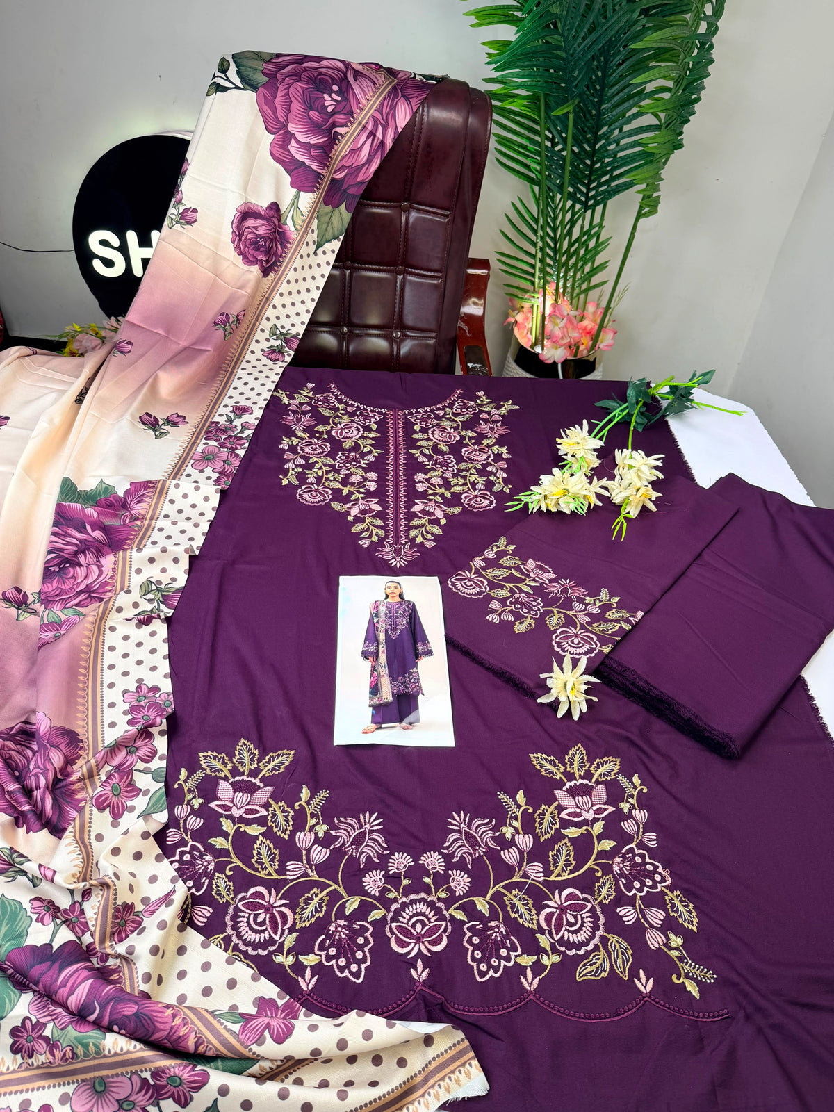 Dark Purple Eastern 3-Piece Unstitched Winter Stuff Suit|E116