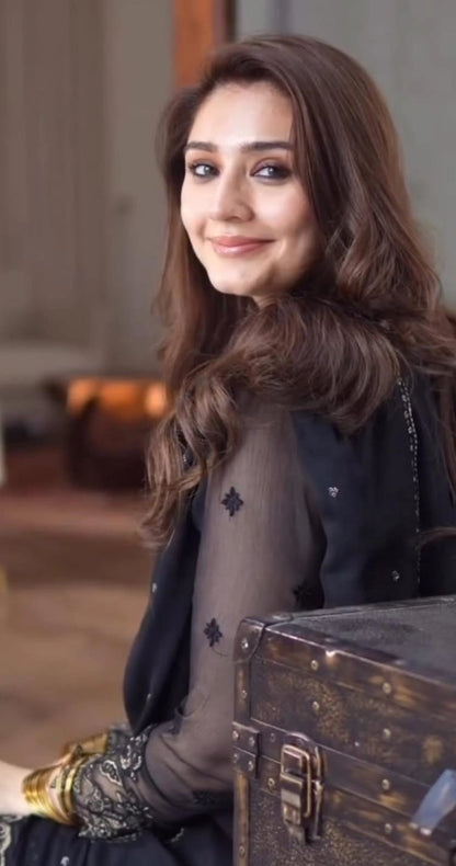 Dur-e-Fishan Black Chiffon Suit |E120