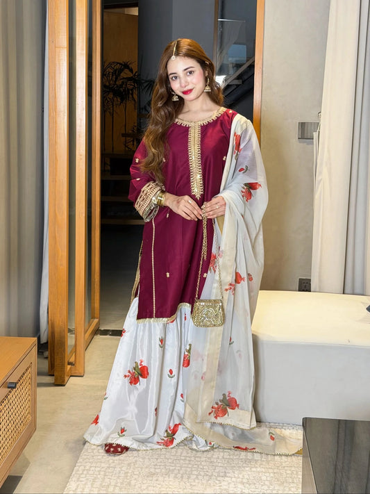 Silk trending article red and white 3 piece|E101