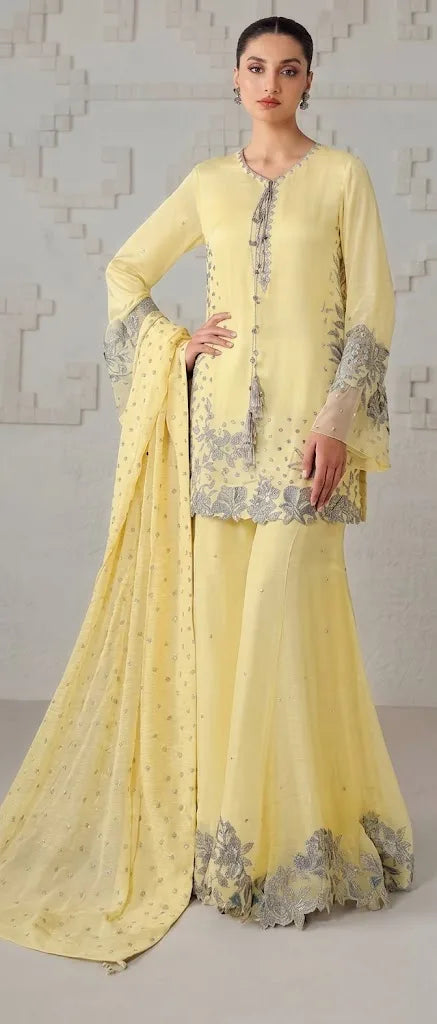 Luxury Silk Fancy Embroidered 3-Piece Suit with Chiffon Dupatta|E148